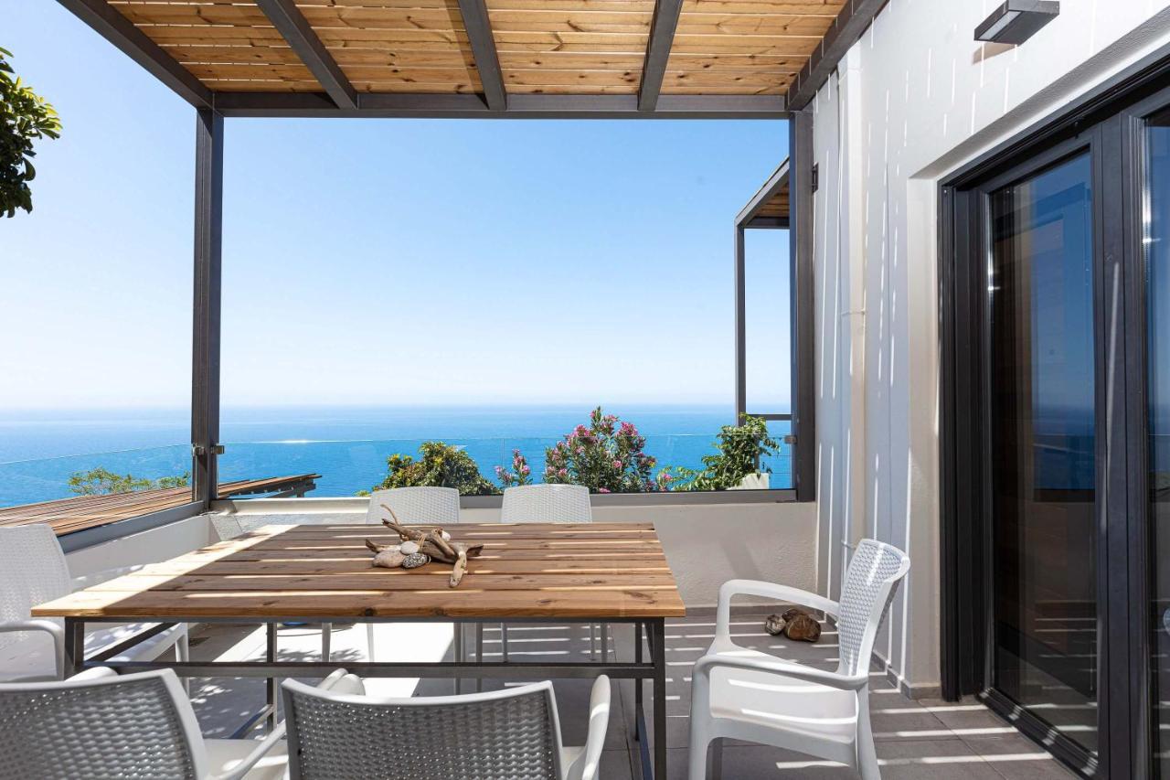 Anemos Luxury Villas Rodakino Exterior photo