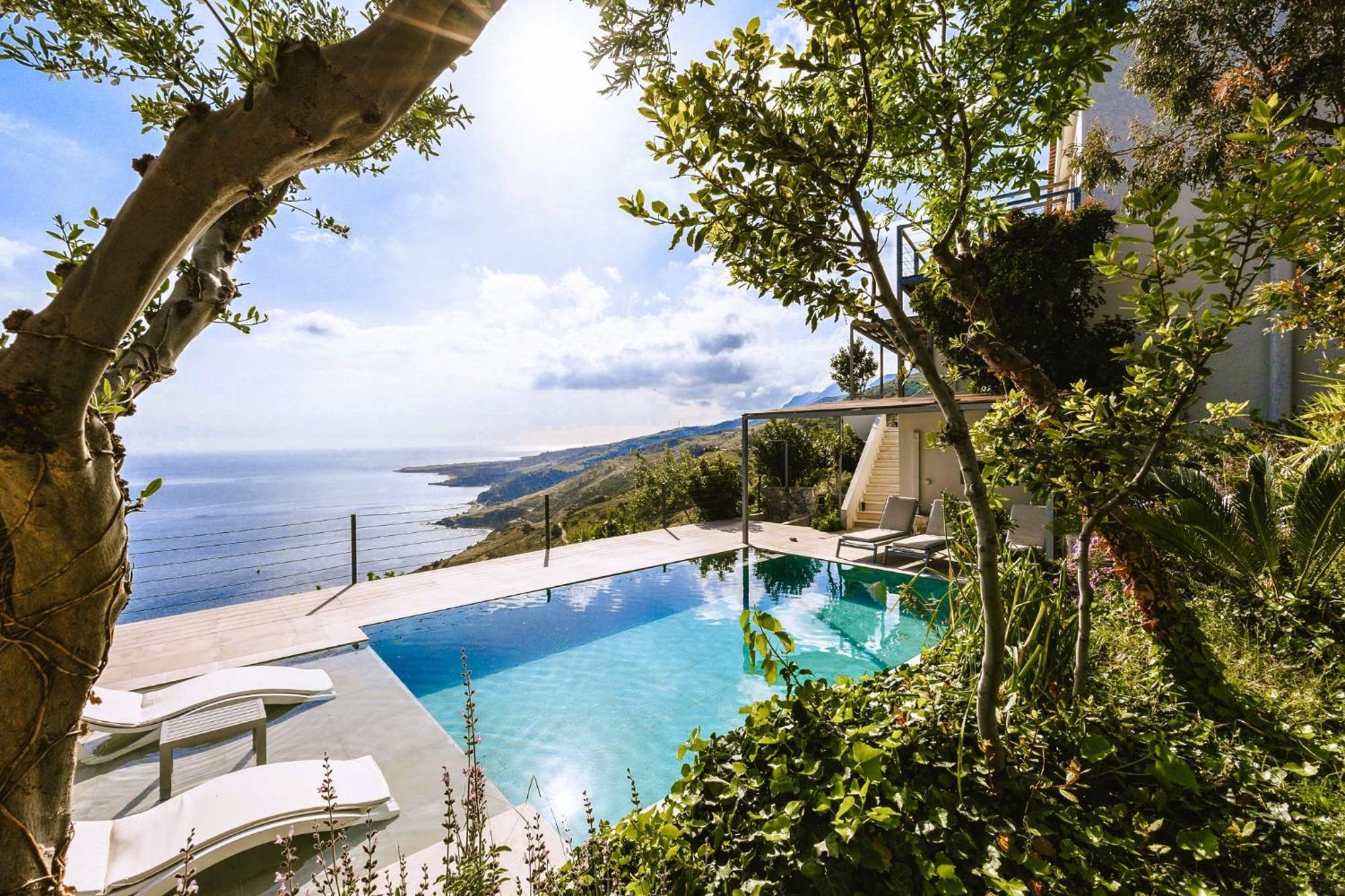 Anemos Luxury Villas Rodakino Exterior photo
